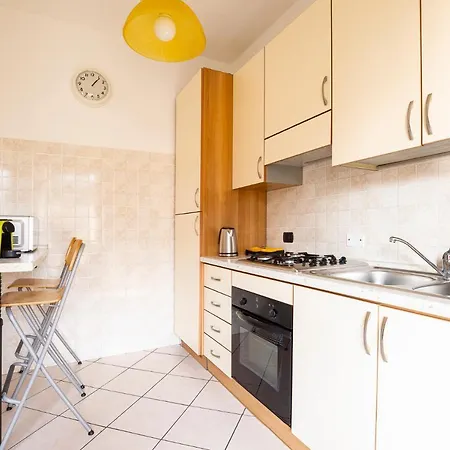 Casty Sweet Home - Parcheggio Privato Gratuito Milan Exterior photo
