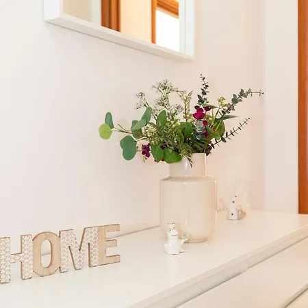 Casty Sweet Home - Parcheggio Privato Gratuito Milan Exterior photo